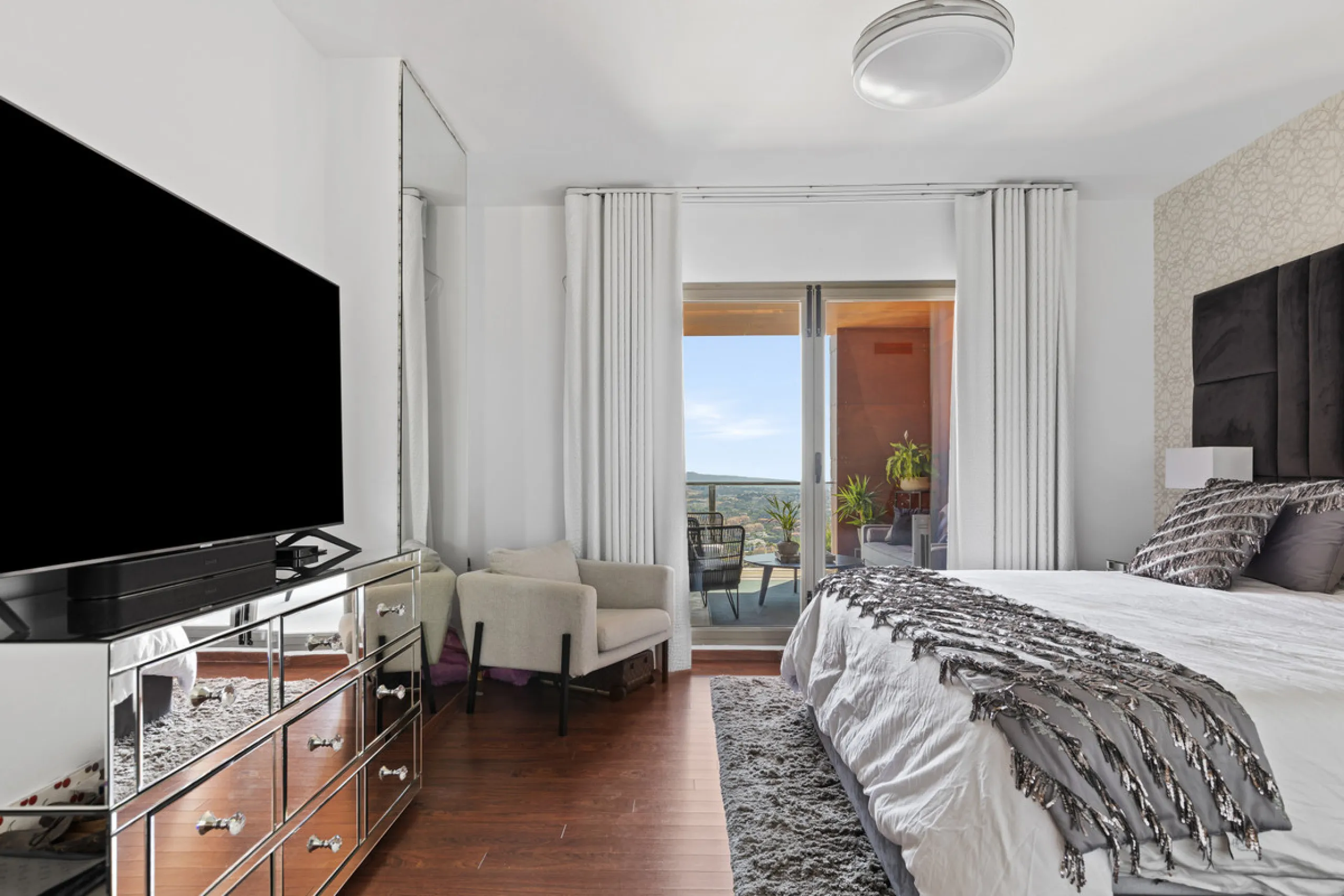 This beautifully presented 3 level townhouse combines space, comfort, and privacy with exceptional views. Offering 3 bedrooms, 2 bathrooms, and a guest toilet, the home is in excellent condition throughout.