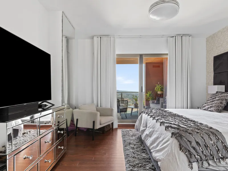 This beautifully presented 3 level townhouse combines space, comfort, and privacy with exceptional views. Offering 3 bedrooms, 2 bathrooms, and a guest toilet, the home is in excellent condition throughout.