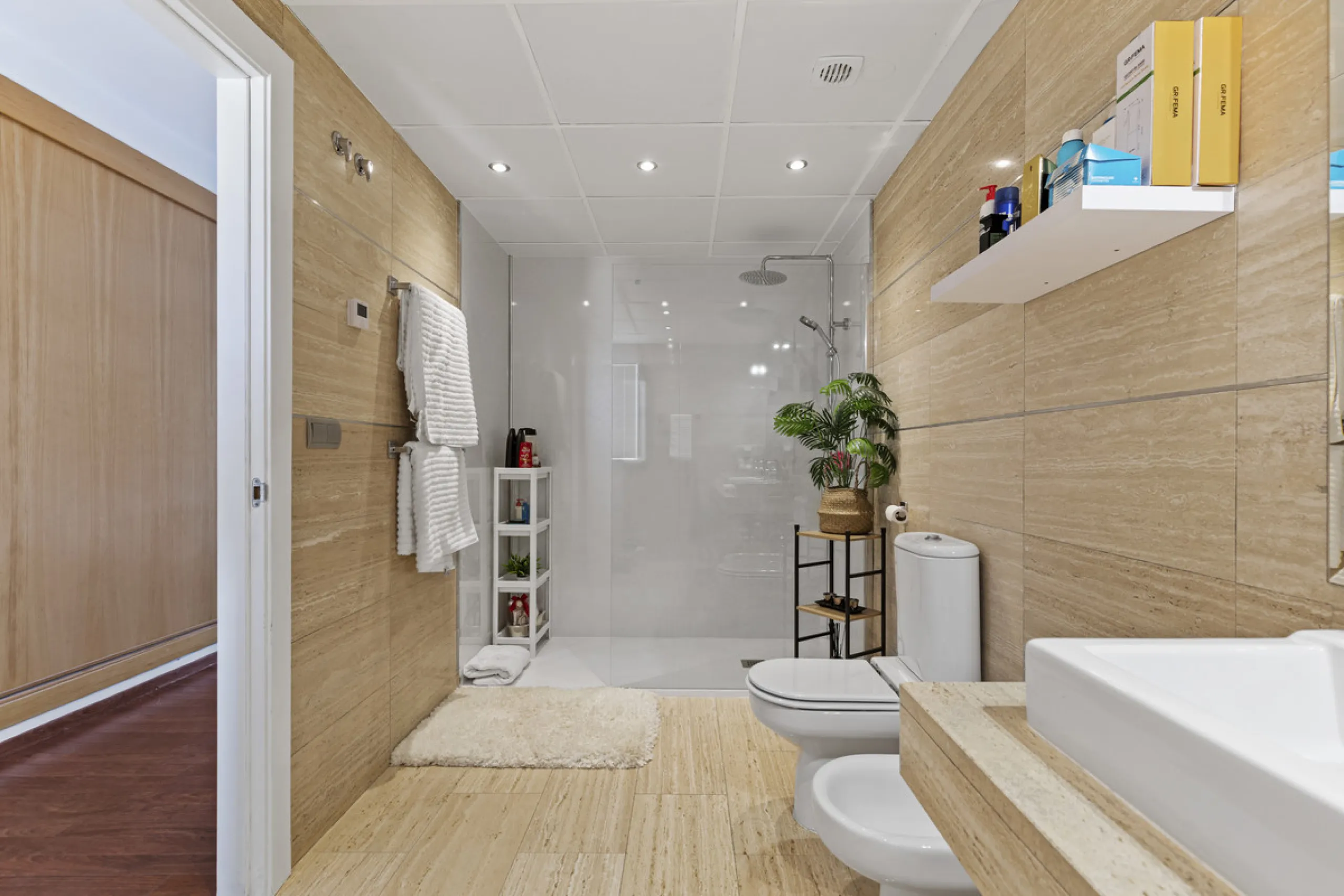 This beautifully presented 3 level townhouse combines space, comfort, and privacy with exceptional views. Offering 3 bedrooms, 2 bathrooms, and a guest toilet, the home is in excellent condition throughout.