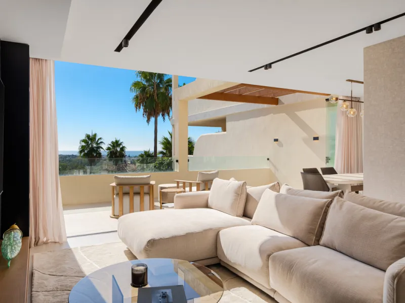 Apartment Jasmine is a beautifully renovated three-bedroom apartment for sale in the exclusive Palacetes Los Belvederes, an established residential community in Nueva Andalucía. Originally built in 2003 and fully modernised in 2024, this southeast-facing 