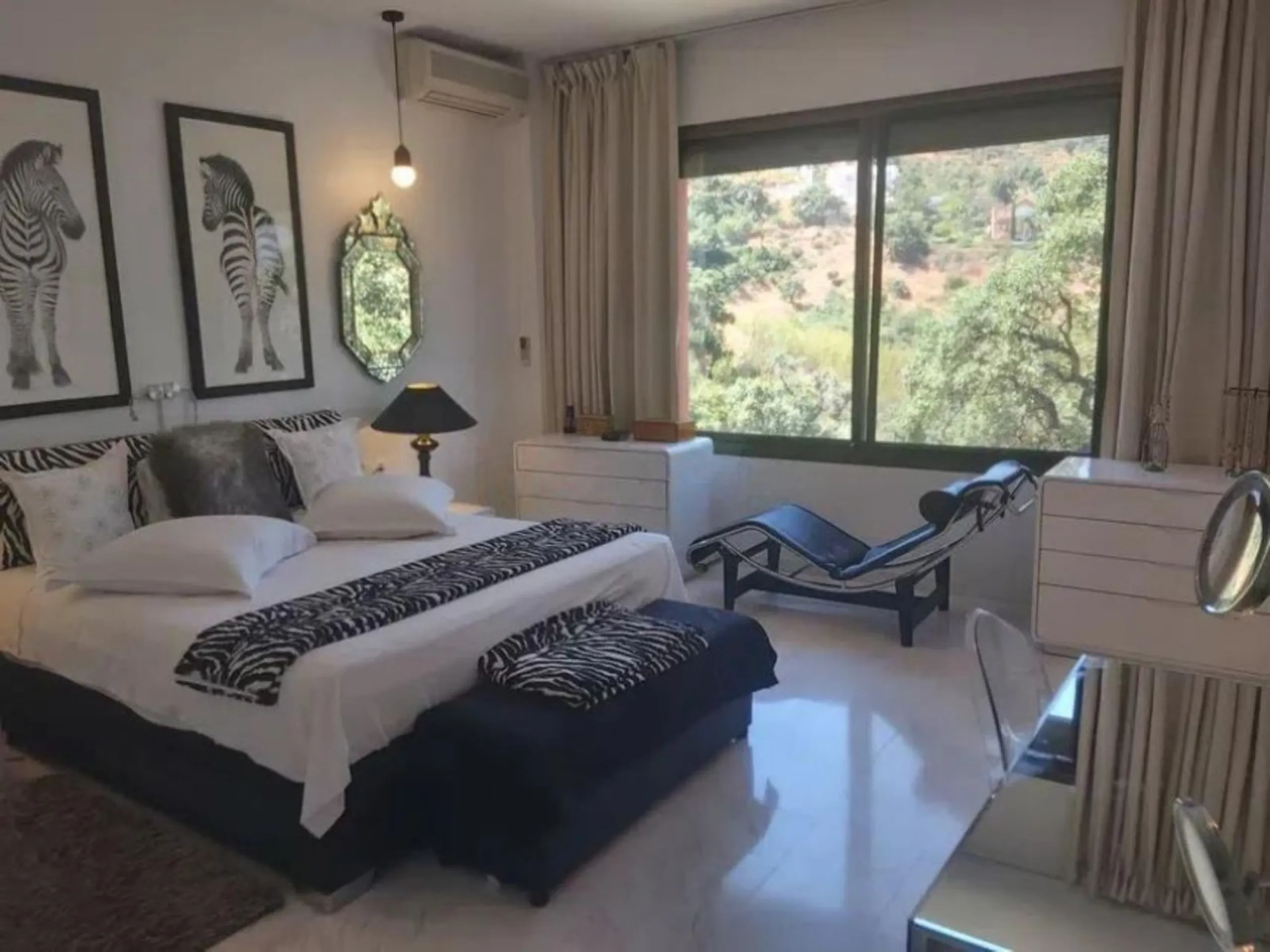 Апартамент средний этаж, Marbella, Costa del Sol