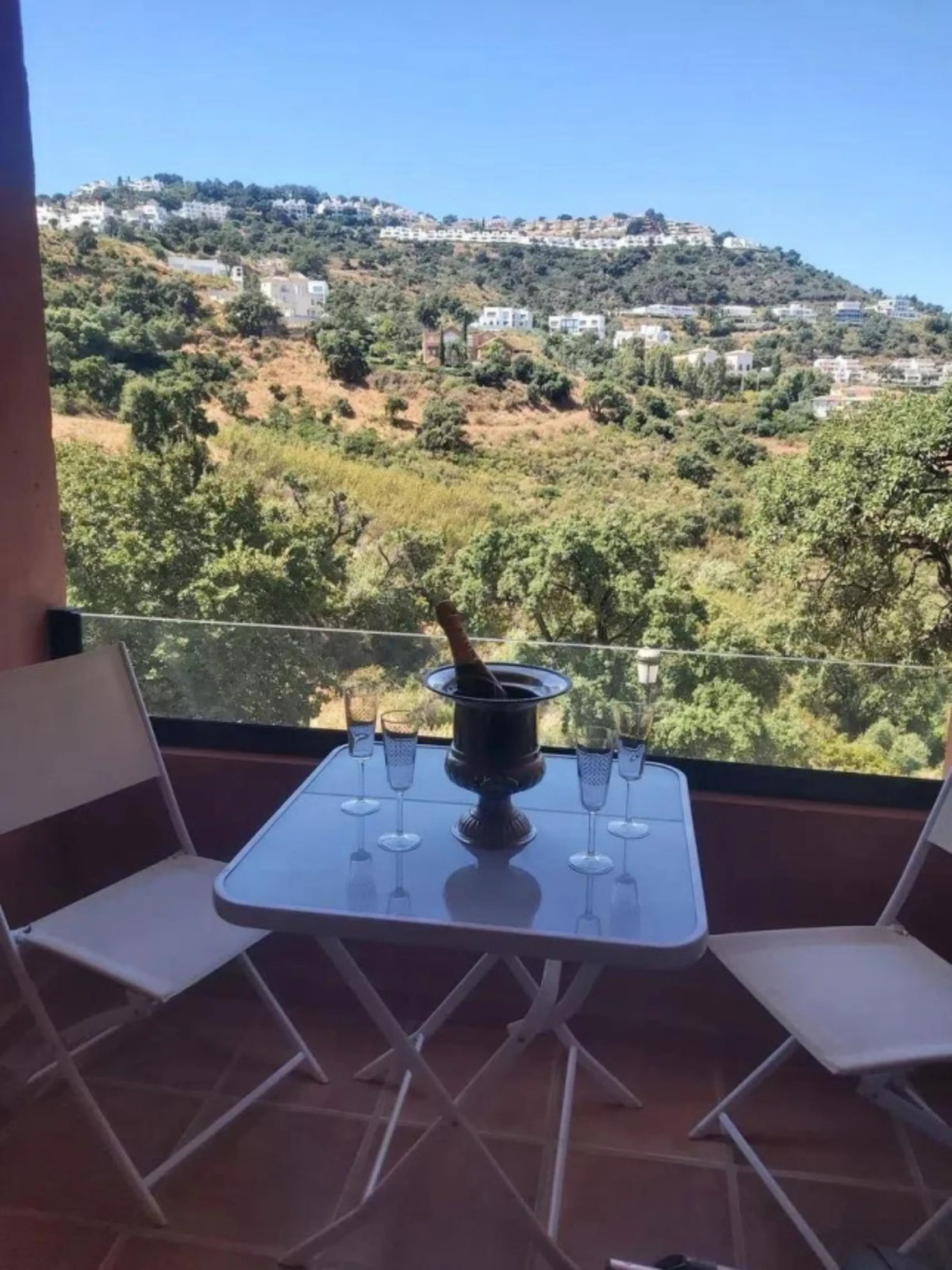 Апартамент средний этаж, Marbella, Costa del Sol