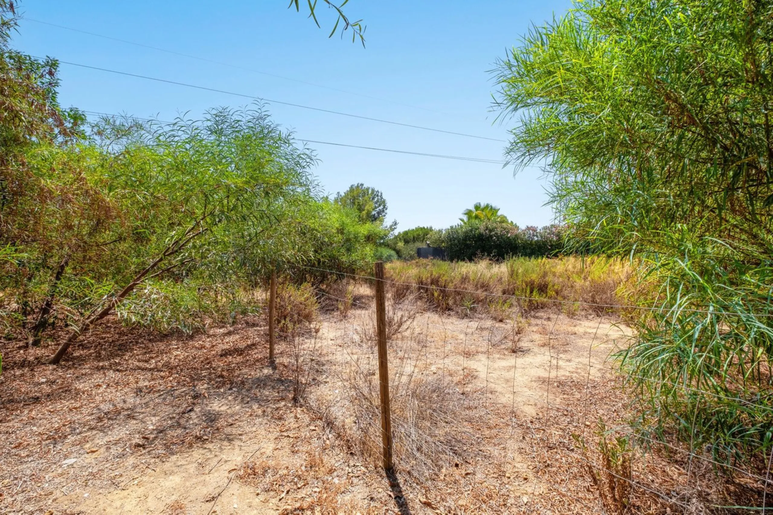 Discover the perfect opportunity to build your dream home in the prestigious area of Nagüeles, Marbella!