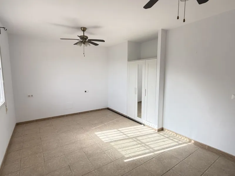 With incredible views down the valley to the coast of Málaga and the sea, this impressive, detached villa can be used as either a spacious family home or has the possibility of being a high-end B&B business.
