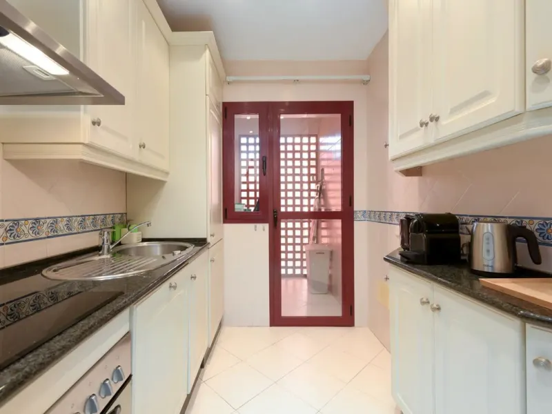 **This property has a tourist license and can be transfered to a new owner, if required.**