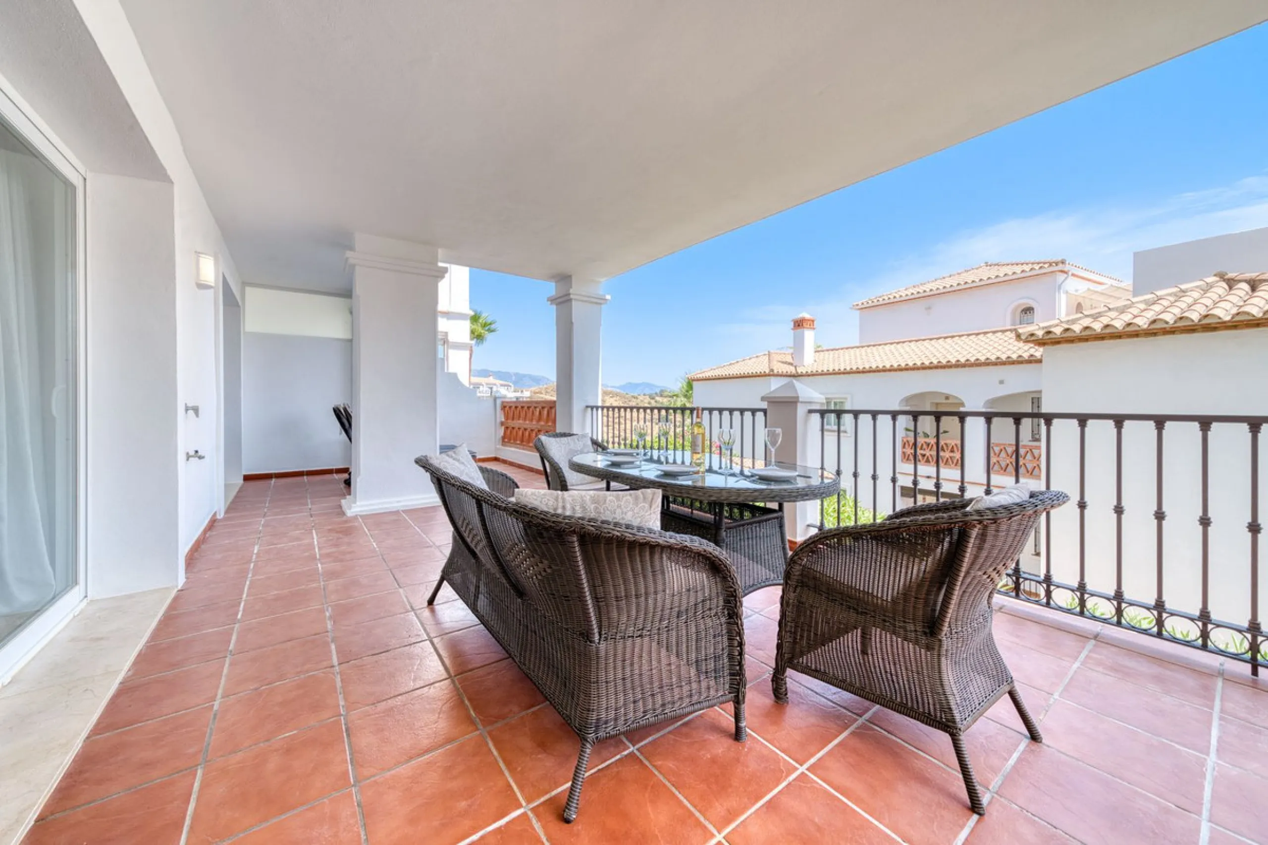 Two Bedroom Apartment with Panoramic Views | Calahonda, Mijas Costa