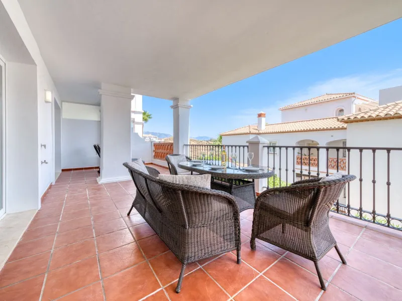Two Bedroom Apartment with Panoramic Views | Calahonda, Mijas Costa