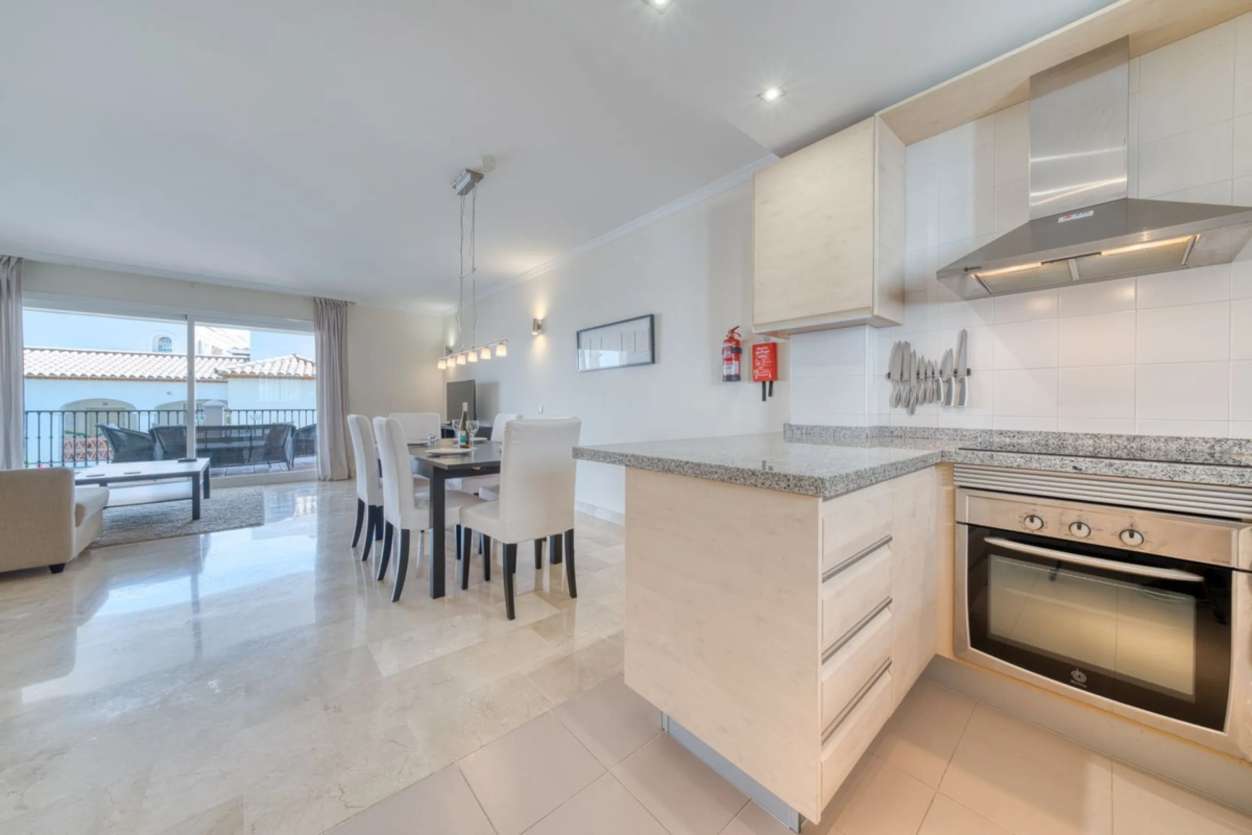 Two Bedroom Apartment with Panoramic Views | Calahonda, Mijas Costa