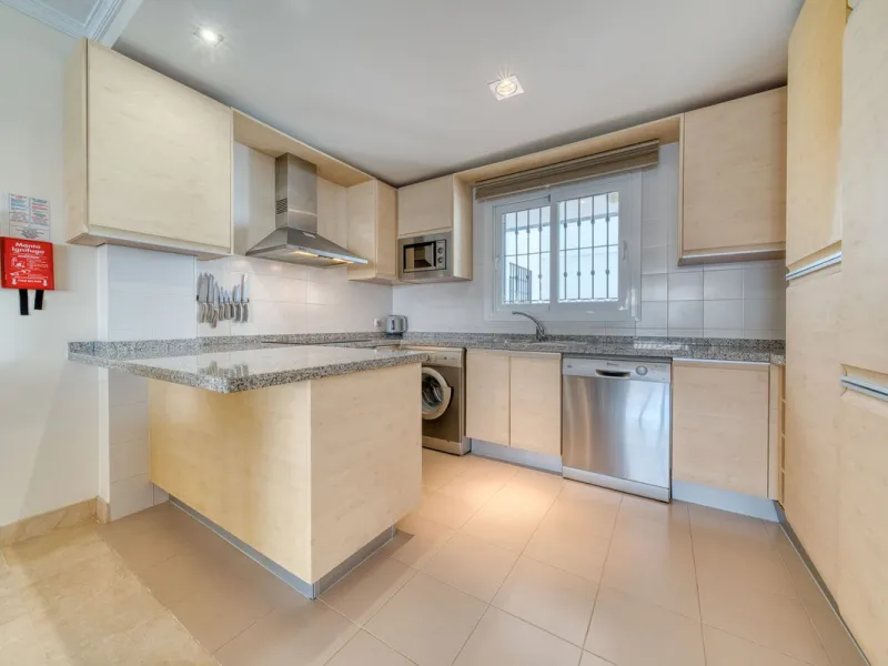Two Bedroom Apartment with Panoramic Views | Calahonda, Mijas Costa