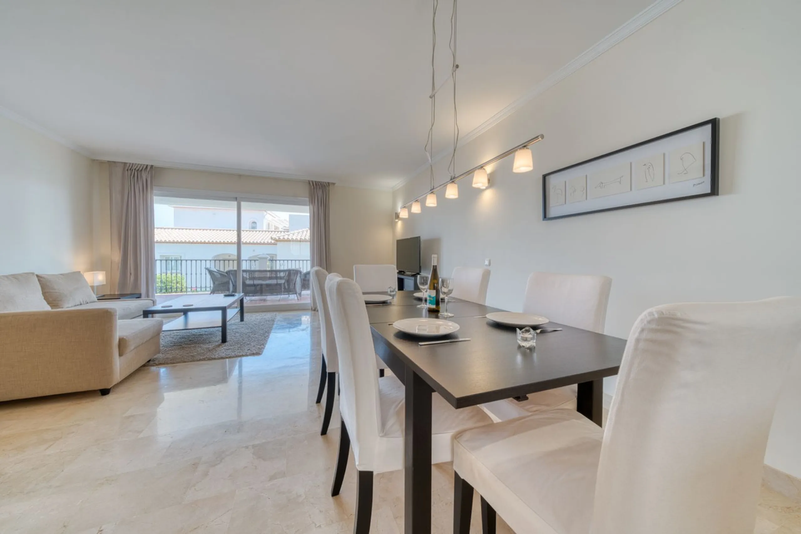 Two Bedroom Apartment with Panoramic Views | Calahonda, Mijas Costa