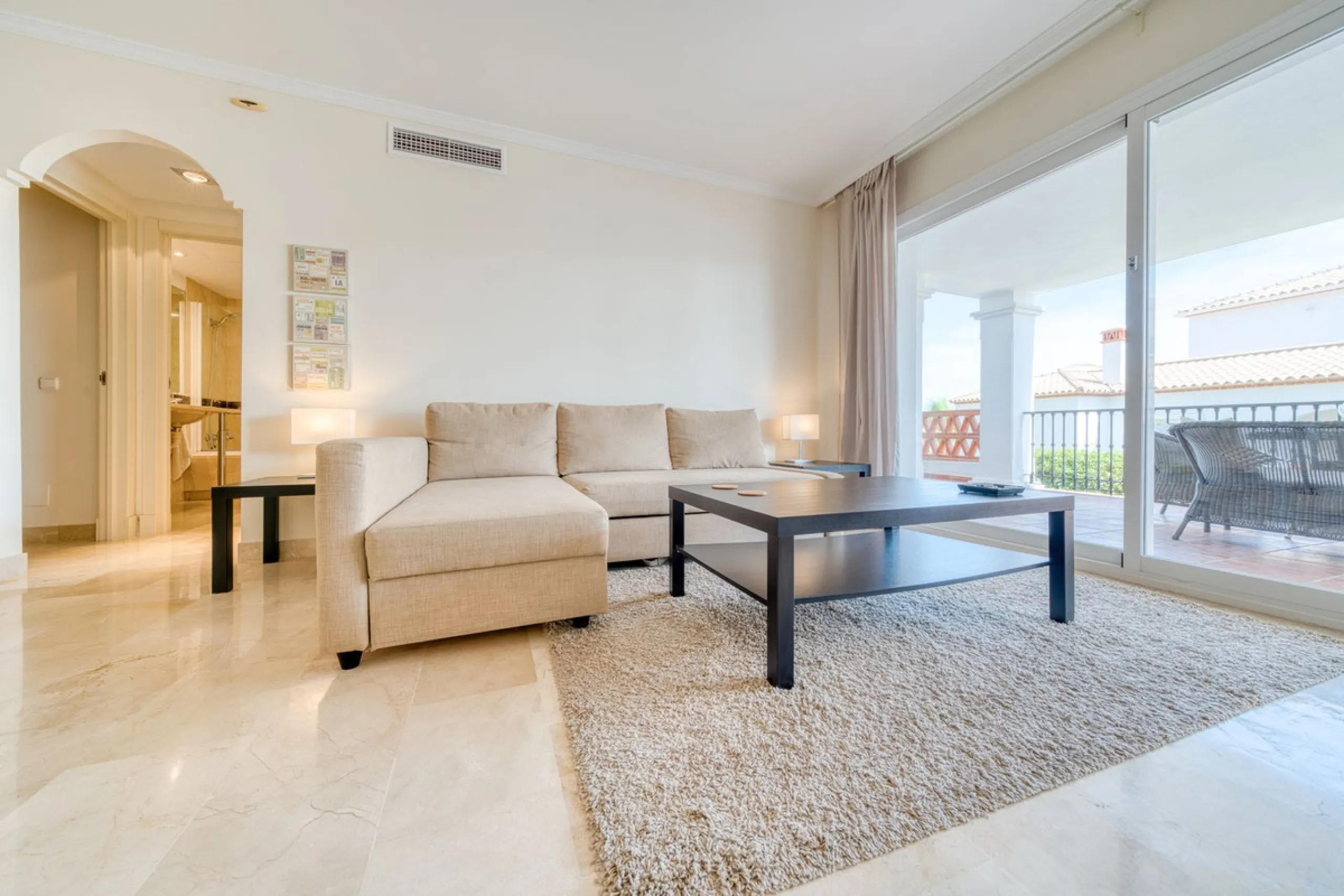 Two Bedroom Apartment with Panoramic Views | Calahonda, Mijas Costa