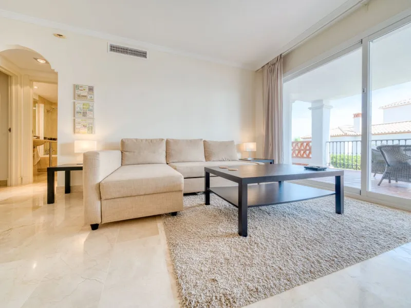 Two Bedroom Apartment with Panoramic Views | Calahonda, Mijas Costa