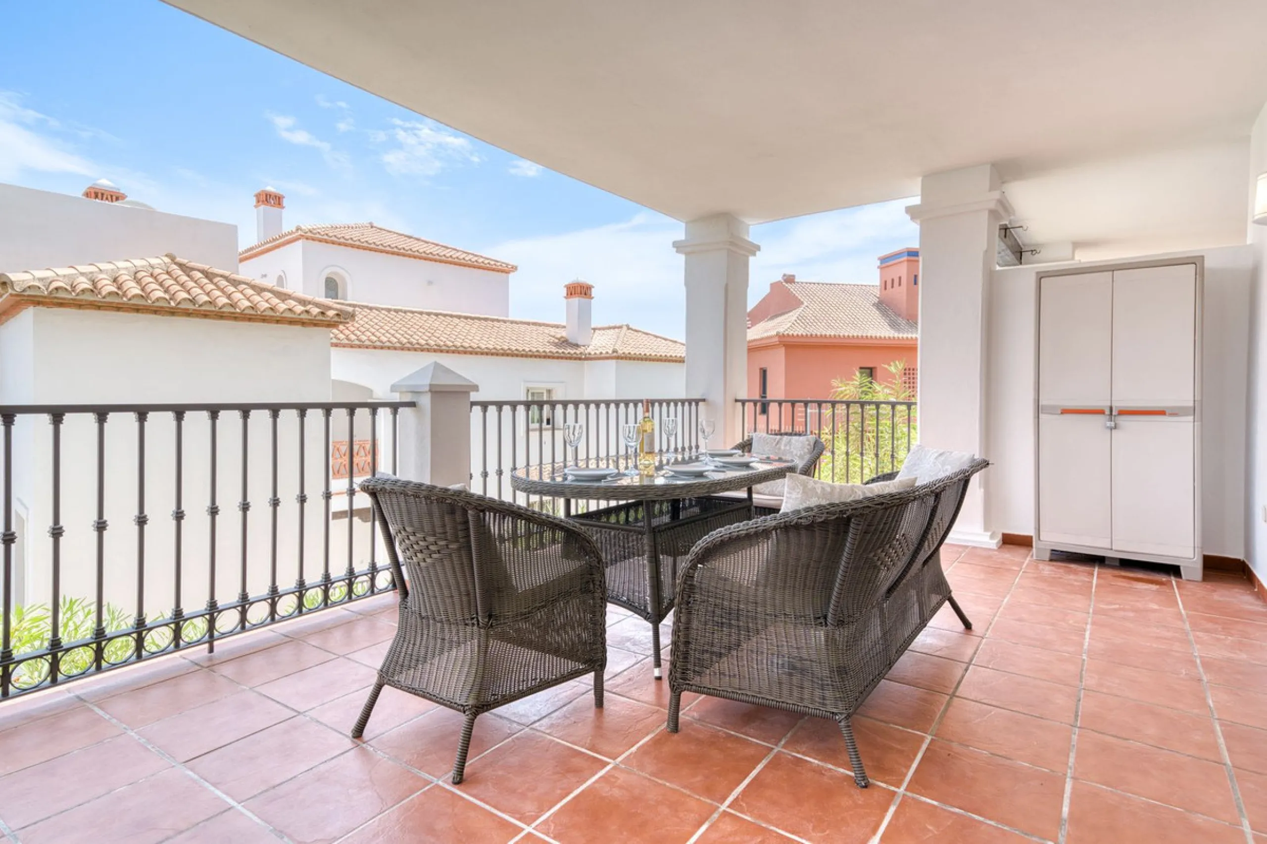 Two Bedroom Apartment with Panoramic Views | Calahonda, Mijas Costa