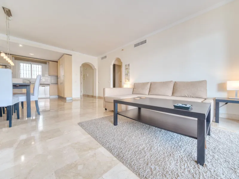 Two Bedroom Apartment with Panoramic Views | Calahonda, Mijas Costa