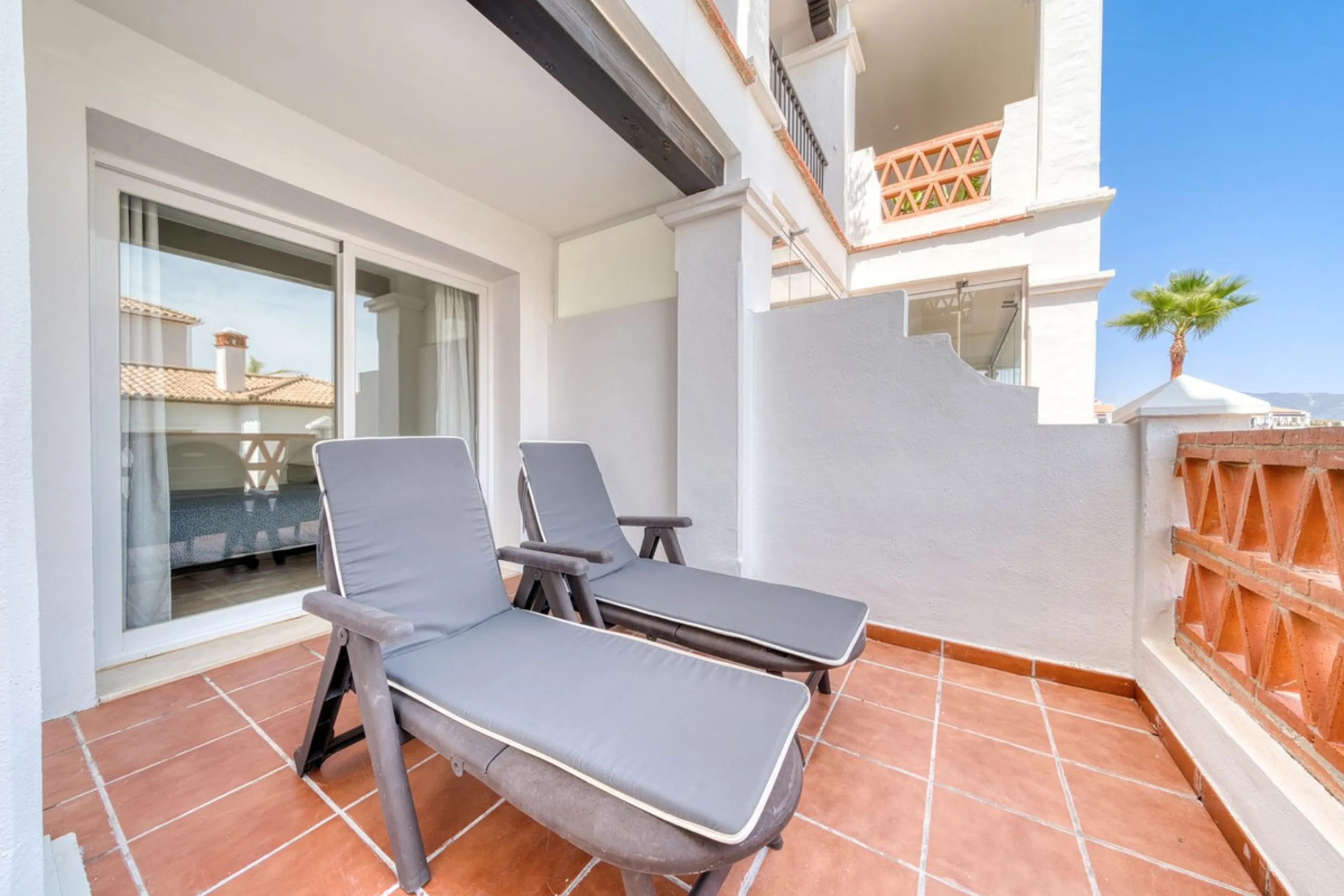 Two Bedroom Apartment with Panoramic Views | Calahonda, Mijas Costa