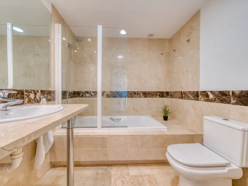 Two Bedroom Apartment with Panoramic Views | Calahonda, Mijas Costa