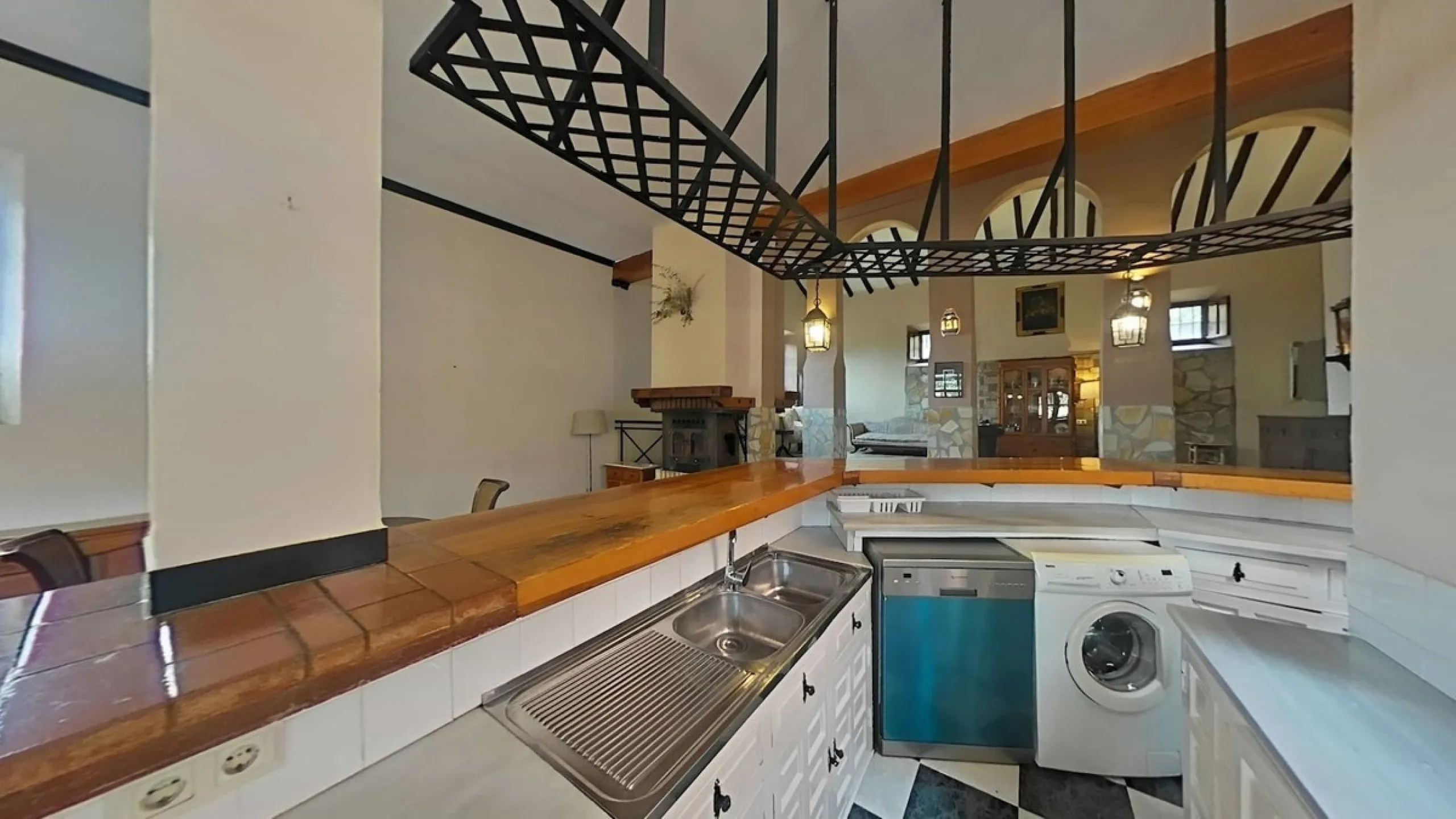 This historic property is a large renovated old Mill, previously a working flour mill for the Larios family until approximately 60 years ago named Molino San Jose. The villa has three bedrooms, three bathrooms, two lounges and two car parking spaces. Ther