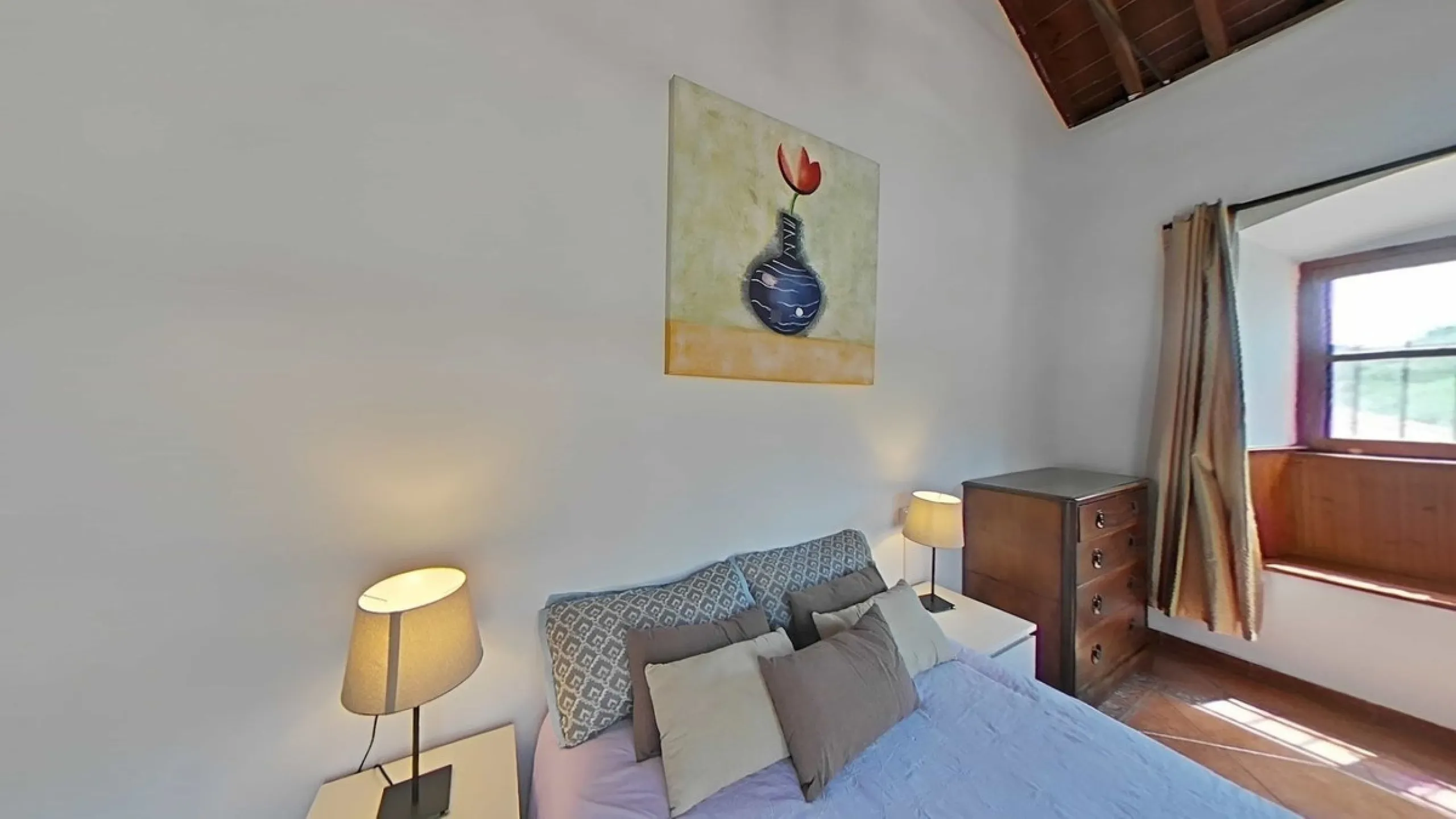 This historic property is a large renovated old Mill, previously a working flour mill for the Larios family until approximately 60 years ago named Molino San Jose. The villa has three bedrooms, three bathrooms, two lounges and two car parking spaces. Ther