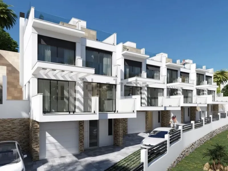 Cartujano Villas – Luxury and Privacy Just Steps from Burriana Beach