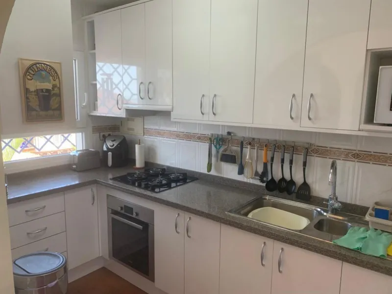 Beautiful Townhouse for Sale in Nerja with Stunning Panoramic Views over town. Located in a popular and peaceful urbanisation, this beautifully presented townhouse offers the perfect combination of privacy, comfort, and convenience. Spread across three le