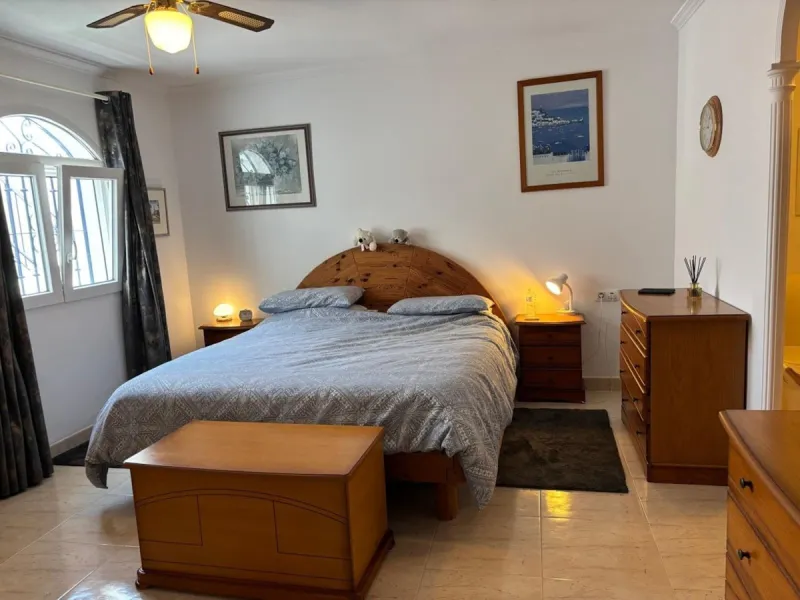 Beautiful Townhouse for Sale in Nerja with Stunning Panoramic Views over town. Located in a popular and peaceful urbanisation, this beautifully presented townhouse offers the perfect combination of privacy, comfort, and convenience. Spread across three le
