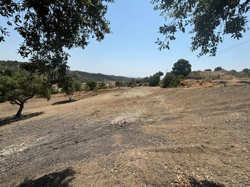 Land for sale with planning permission and spectacular sea and mountain views!