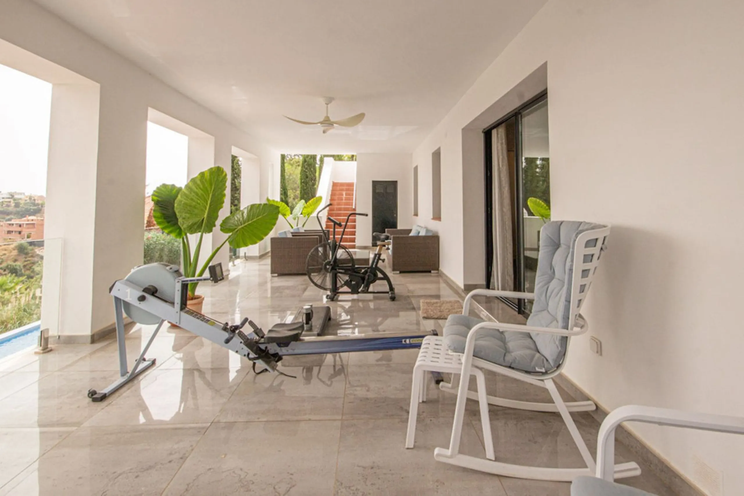 Spacious Family Villa with Panoramic Views in La Mairena