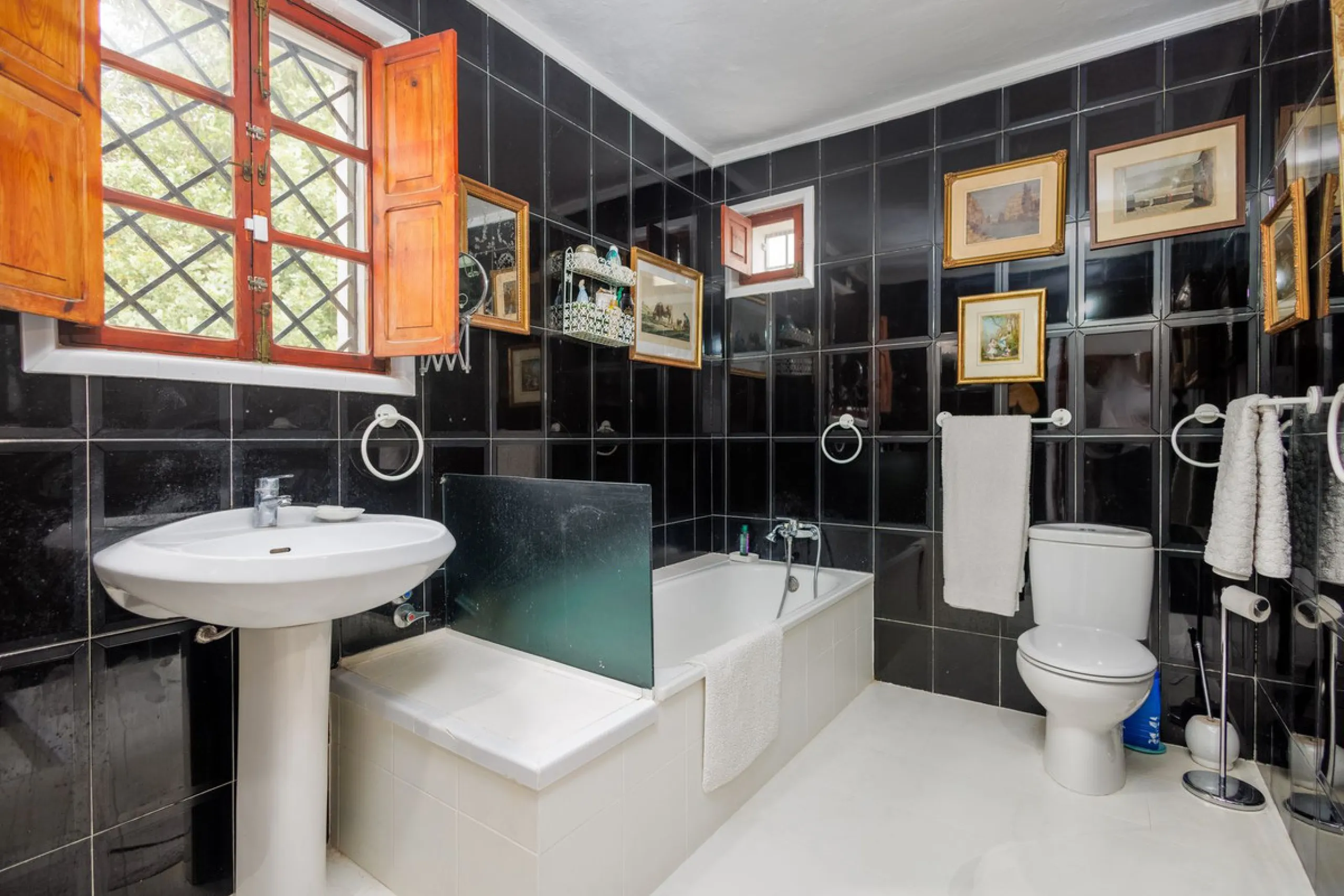 Exceptional Cortijo for Sale in Frigiliana – A Timeless Andalusian Retreat