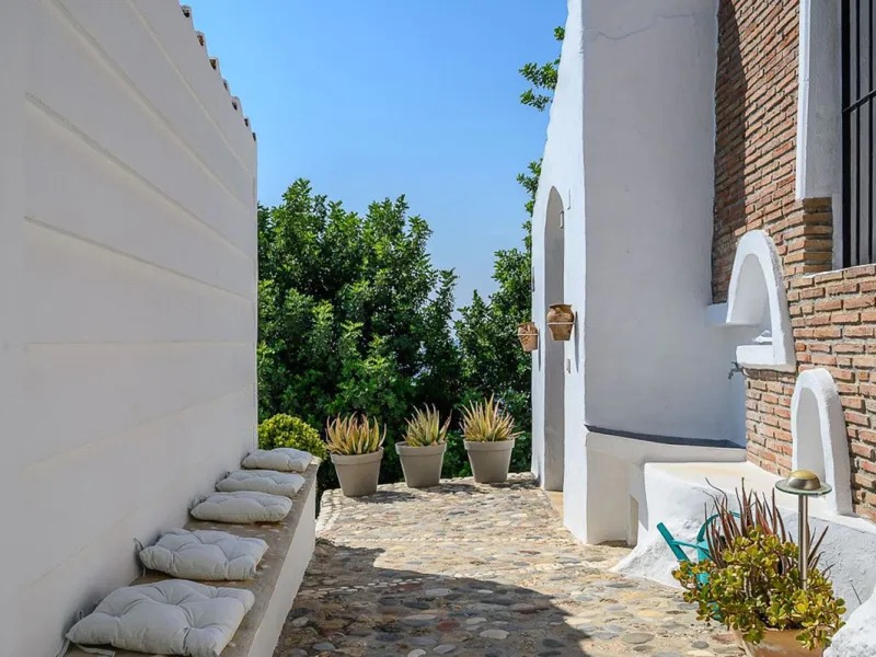 Exceptional Cortijo for Sale in Frigiliana – A Timeless Andalusian Retreat