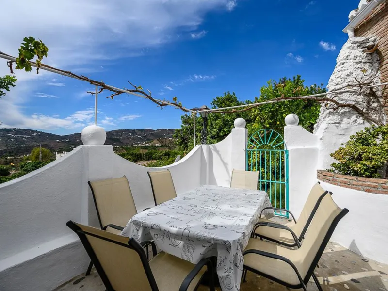 Exceptional Cortijo for Sale in Frigiliana – A Timeless Andalusian Retreat