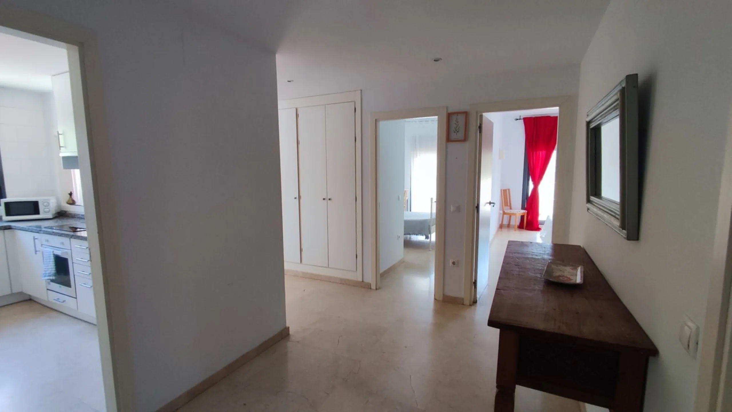 Apartment - Ground Floor Apartment в продаже в Manilva, Málaga. В доме 3 спален и 2 ванных комнат. Площадь дома 150 м²