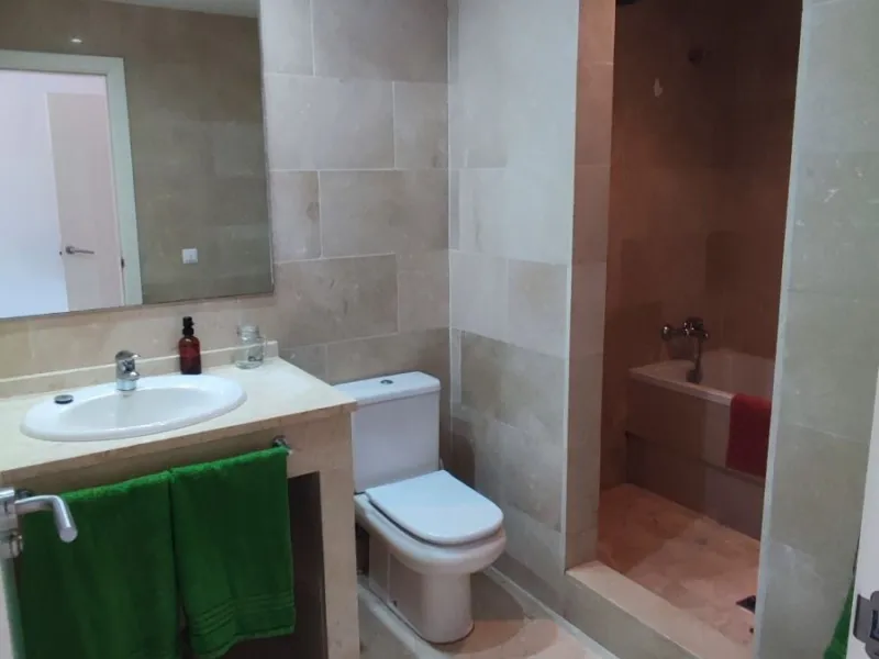 Apartment - Ground Floor Apartment в продаже в Manilva, Málaga. В доме 3 спален и 2 ванных комнат. Площадь дома 150 м²