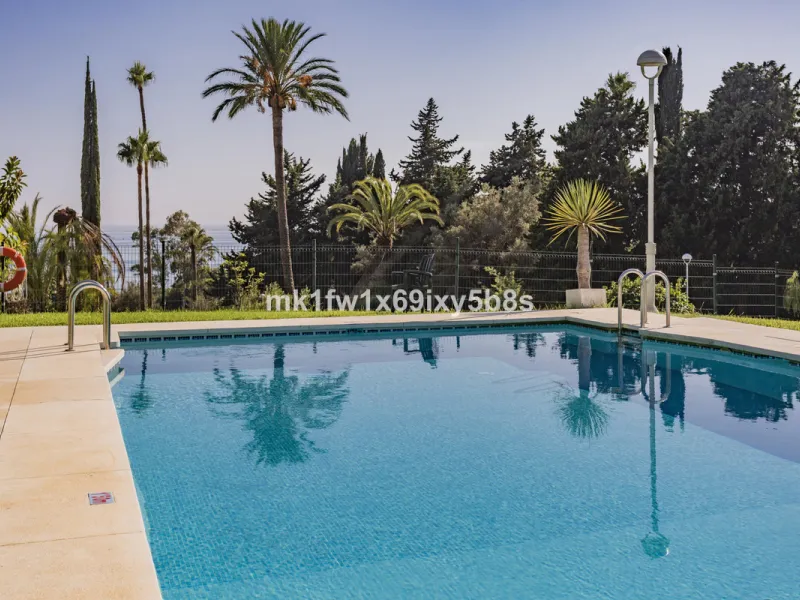 This beautifully renovated two-bedroom apartment is situated in the iconic Torre de Río Real, one of Marbella's most renowned buildings. Located in the exclusive Río Real residential area in Eastern Marbella, it's just a 5-minute drive from Marbella's cit
