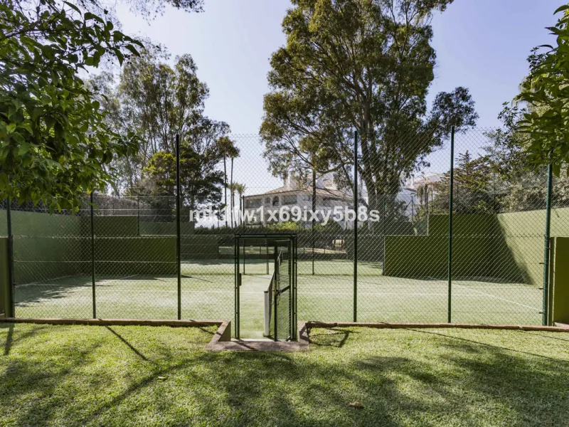This beautifully renovated two-bedroom apartment is situated in the iconic Torre de Río Real, one of Marbella's most renowned buildings. Located in the exclusive Río Real residential area in Eastern Marbella, it's just a 5-minute drive from Marbella's cit