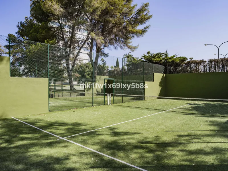 This beautifully renovated two-bedroom apartment is situated in the iconic Torre de Río Real, one of Marbella's most renowned buildings. Located in the exclusive Río Real residential area in Eastern Marbella, it's just a 5-minute drive from Marbella's cit