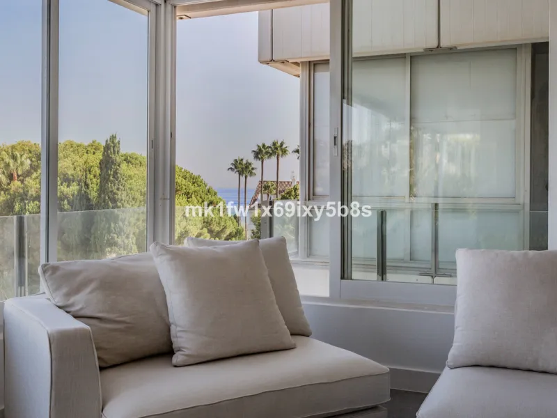 This beautifully renovated two-bedroom apartment is situated in the iconic Torre de Río Real, one of Marbella's most renowned buildings. Located in the exclusive Río Real residential area in Eastern Marbella, it's just a 5-minute drive from Marbella's cit