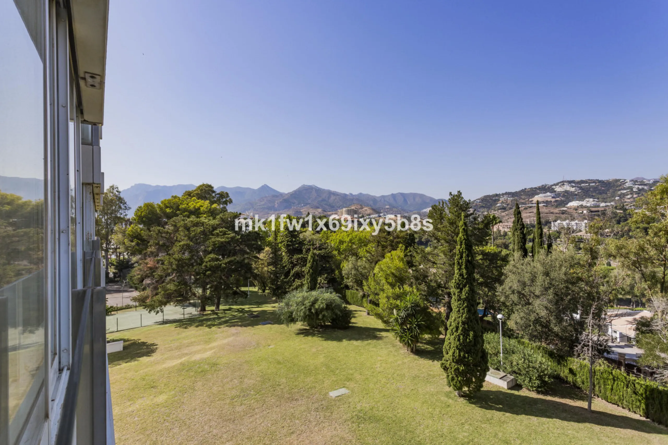 This beautifully renovated two-bedroom apartment is situated in the iconic Torre de Río Real, one of Marbella's most renowned buildings. Located in the exclusive Río Real residential area in Eastern Marbella, it's just a 5-minute drive from Marbella's cit