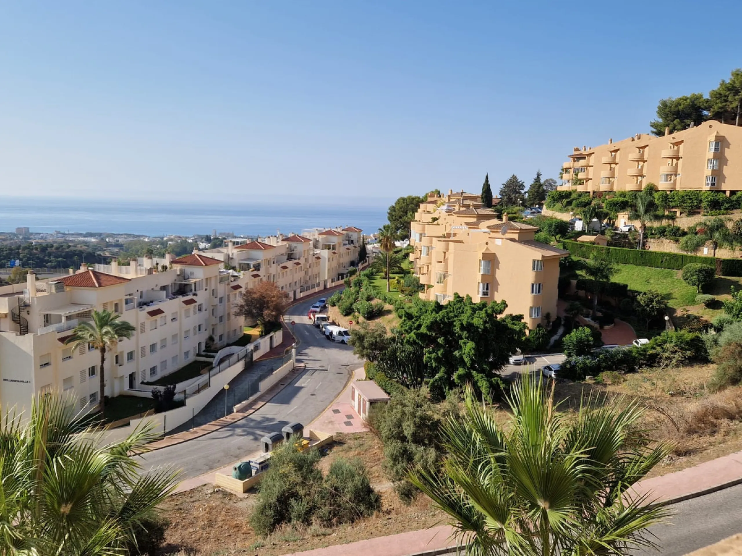 Apartment - Middle Floor Apartment в продаже в Mijas, Málaga. В доме 2 спален и 2 ванных комнат. Площадь дома 108 м²