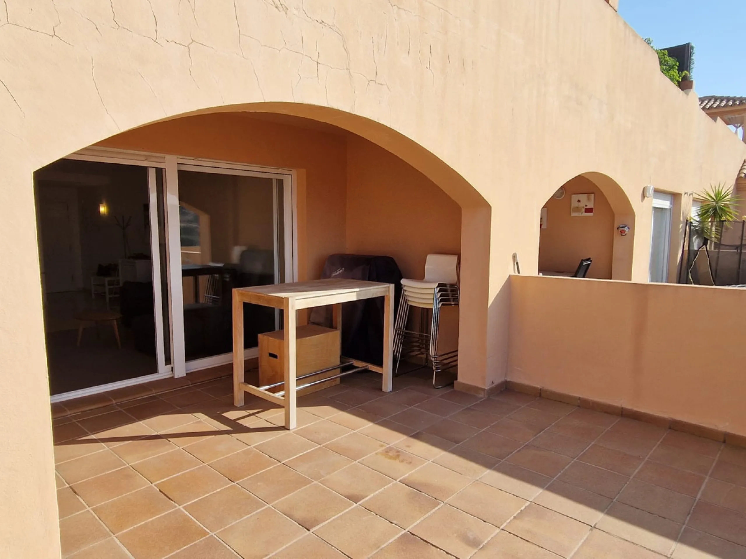 Apartment - Middle Floor Apartment в продаже в Mijas, Málaga. В доме 2 спален и 2 ванных комнат. Площадь дома 108 м²