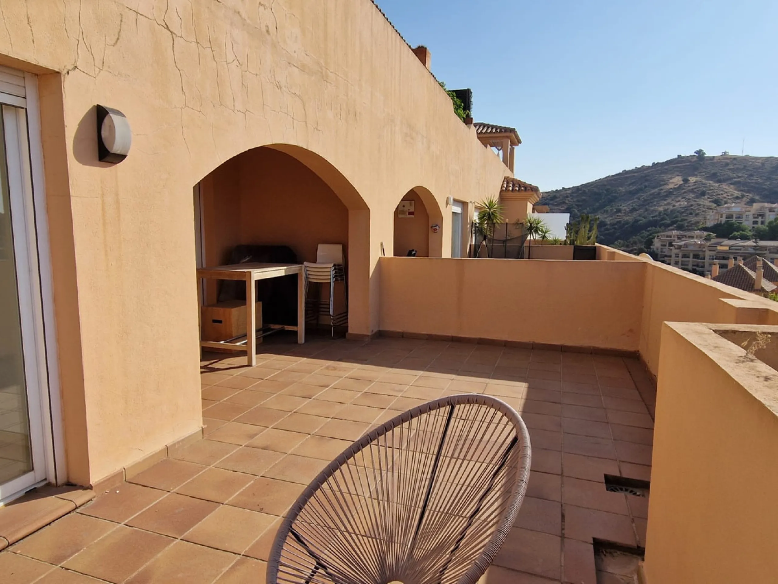 Apartment - Middle Floor Apartment в продаже в Mijas, Málaga. В доме 2 спален и 2 ванных комнат. Площадь дома 108 м²