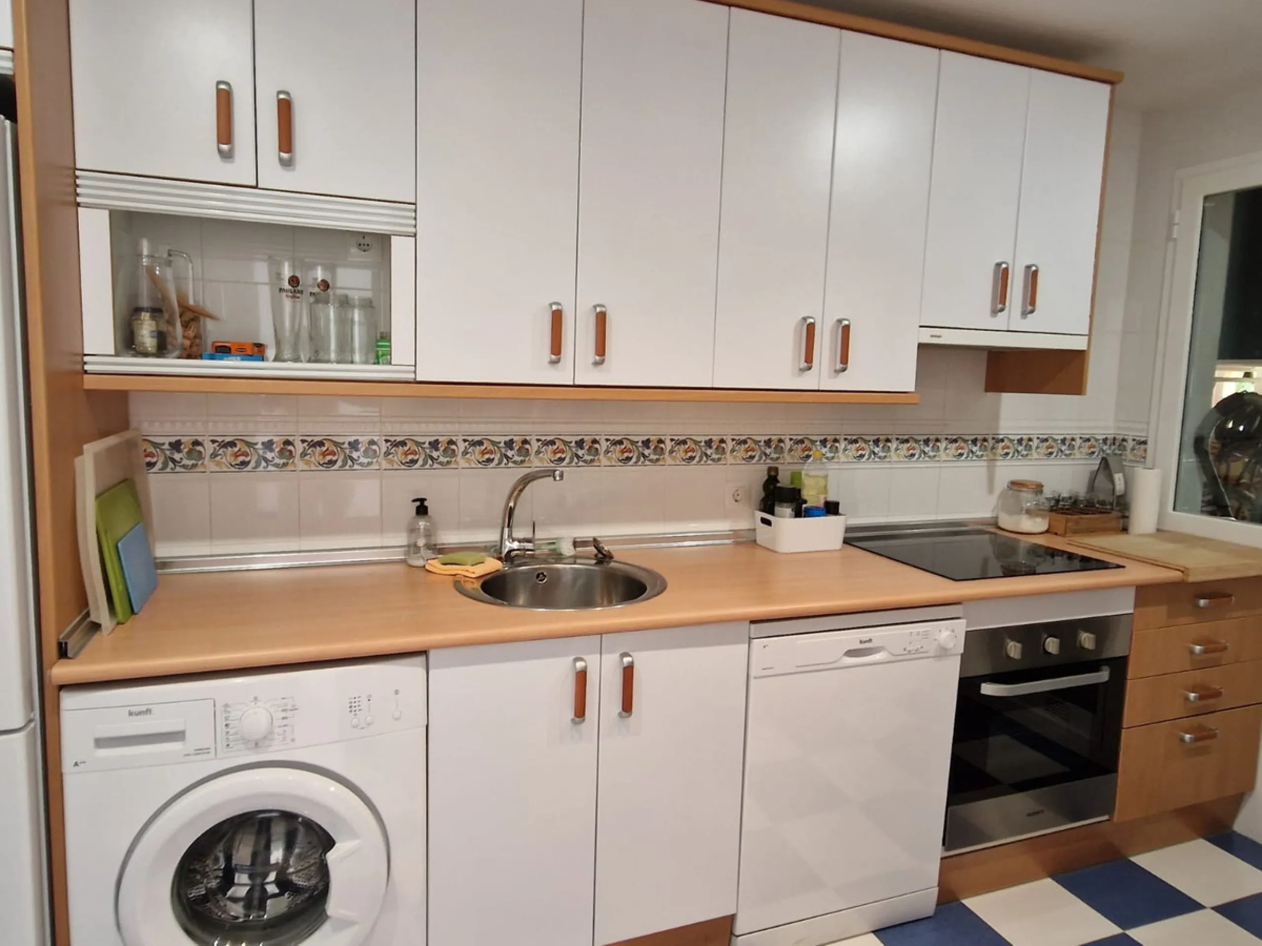 Apartment - Middle Floor Apartment в продаже в Mijas, Málaga. В доме 2 спален и 2 ванных комнат. Площадь дома 108 м²