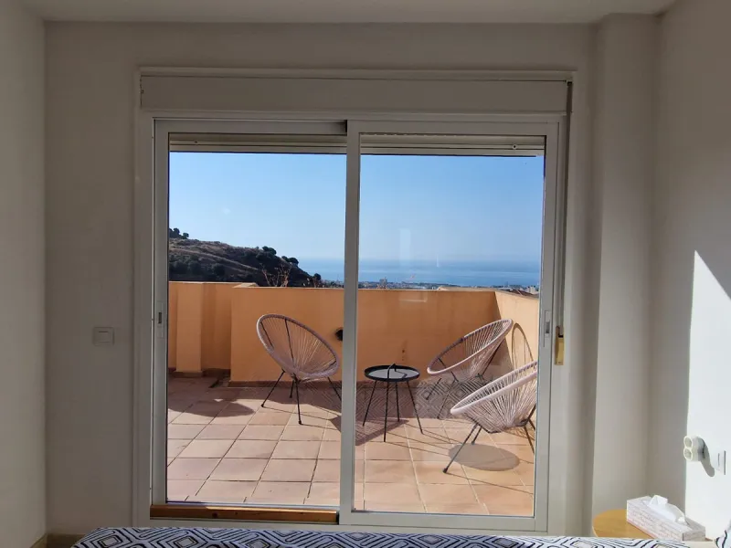 Apartment - Middle Floor Apartment в продаже в Mijas, Málaga. В доме 2 спален и 2 ванных комнат. Площадь дома 108 м²