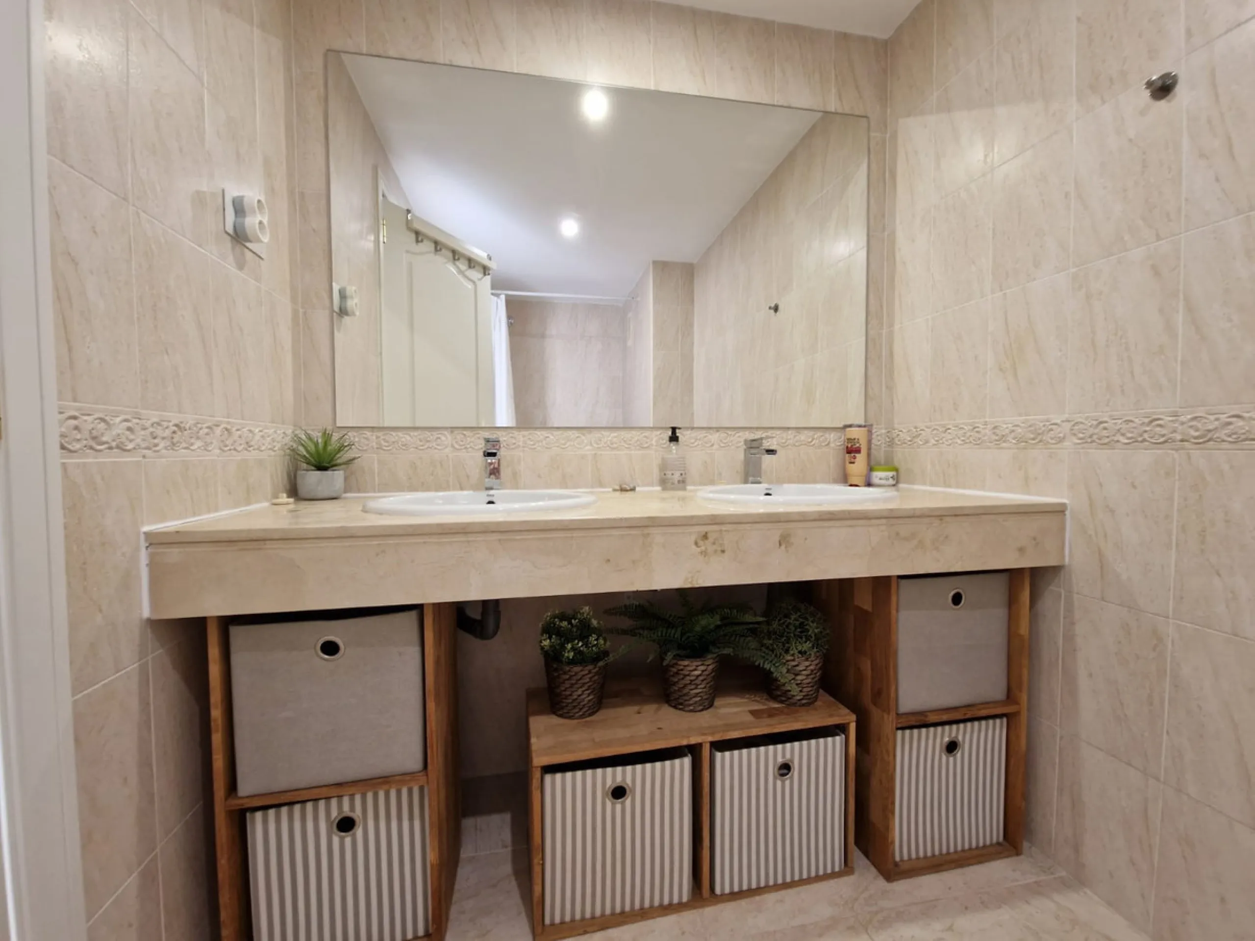 Apartment - Middle Floor Apartment в продаже в Mijas, Málaga. В доме 2 спален и 2 ванных комнат. Площадь дома 108 м²
