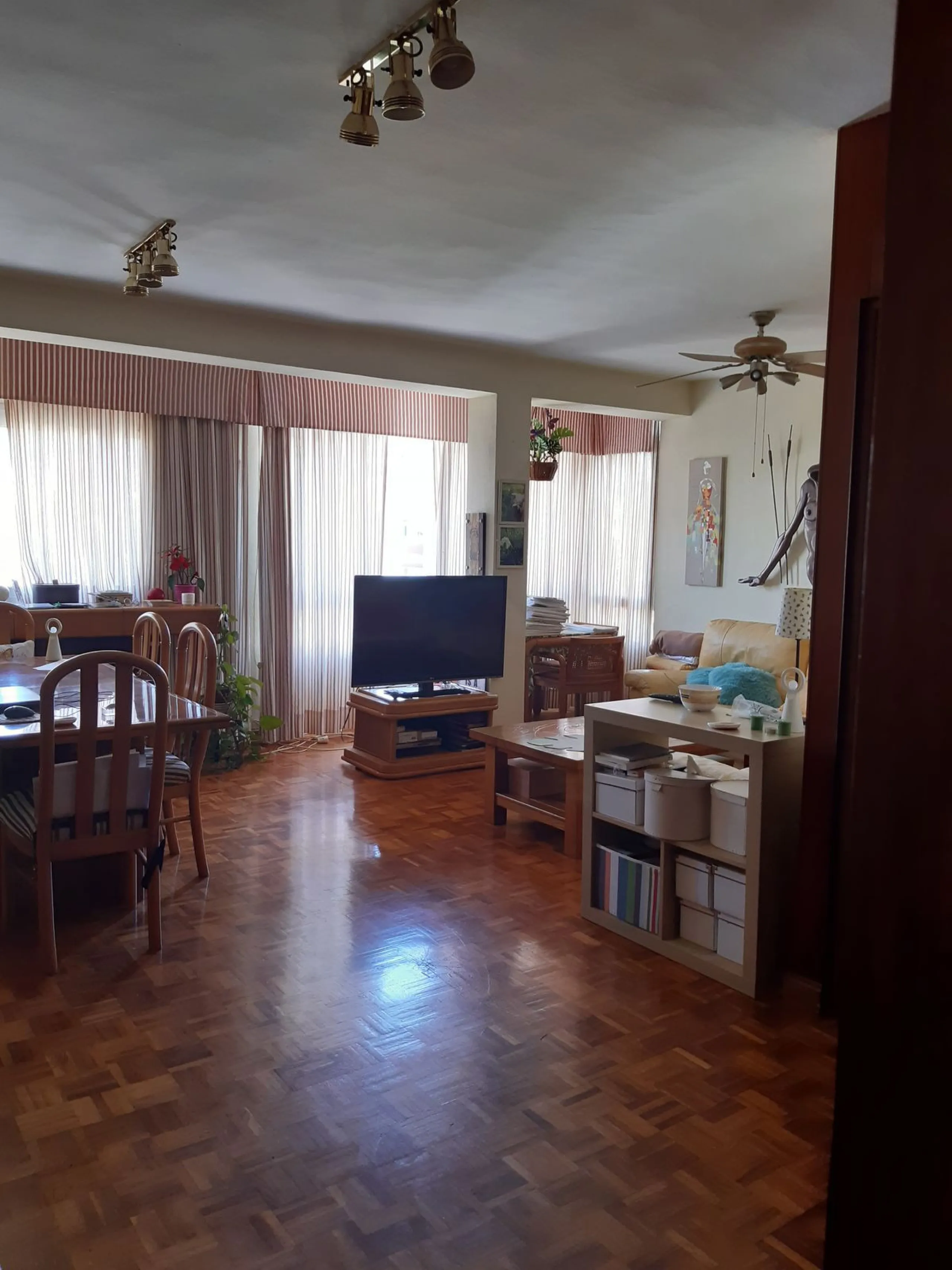 Stunning & Spacious 2-Bedroom Apartment in the Heart of Marbella