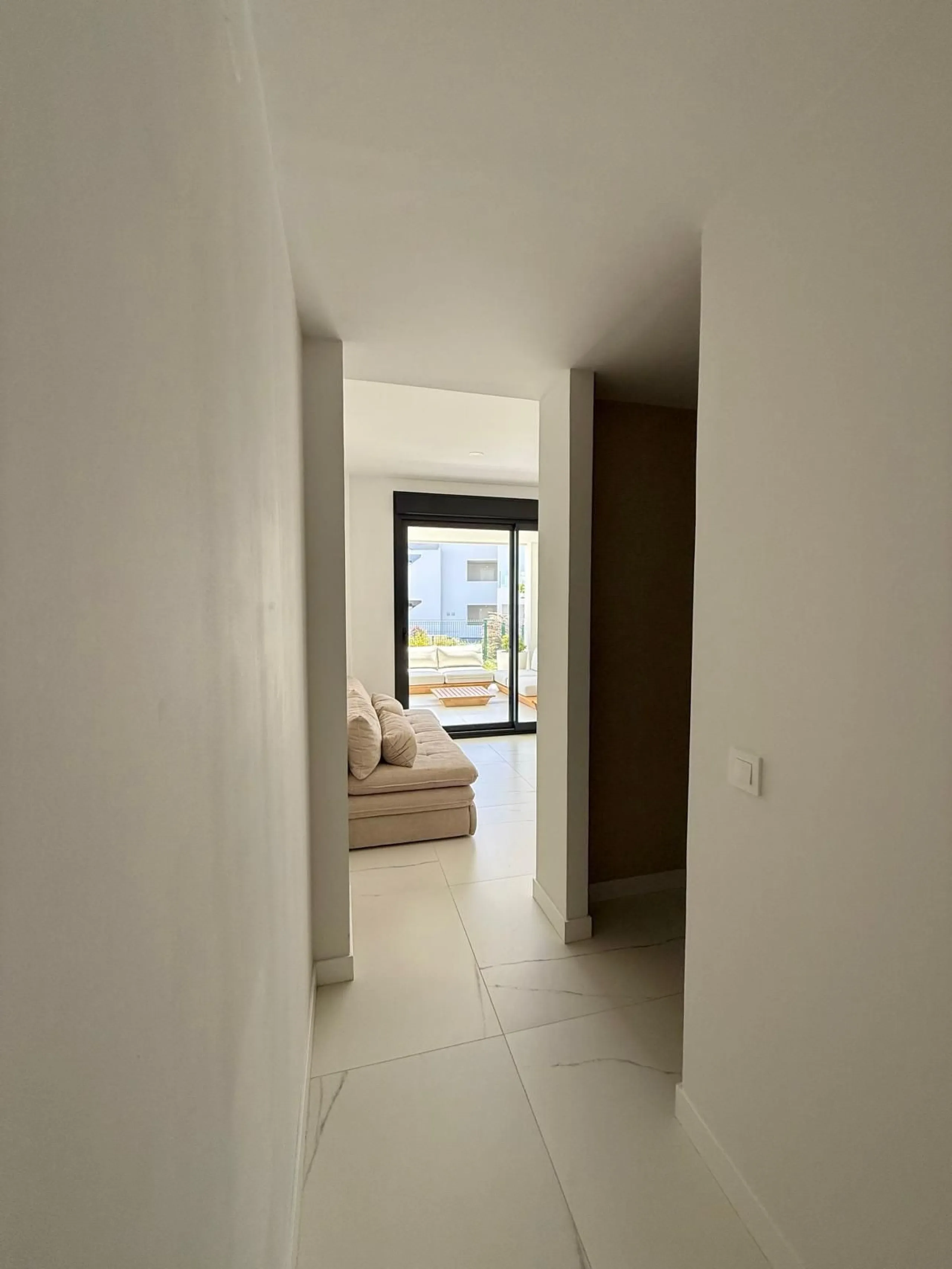 Discover Your Dream Home: Luxurious Brand-New Apartment in Casares Costa