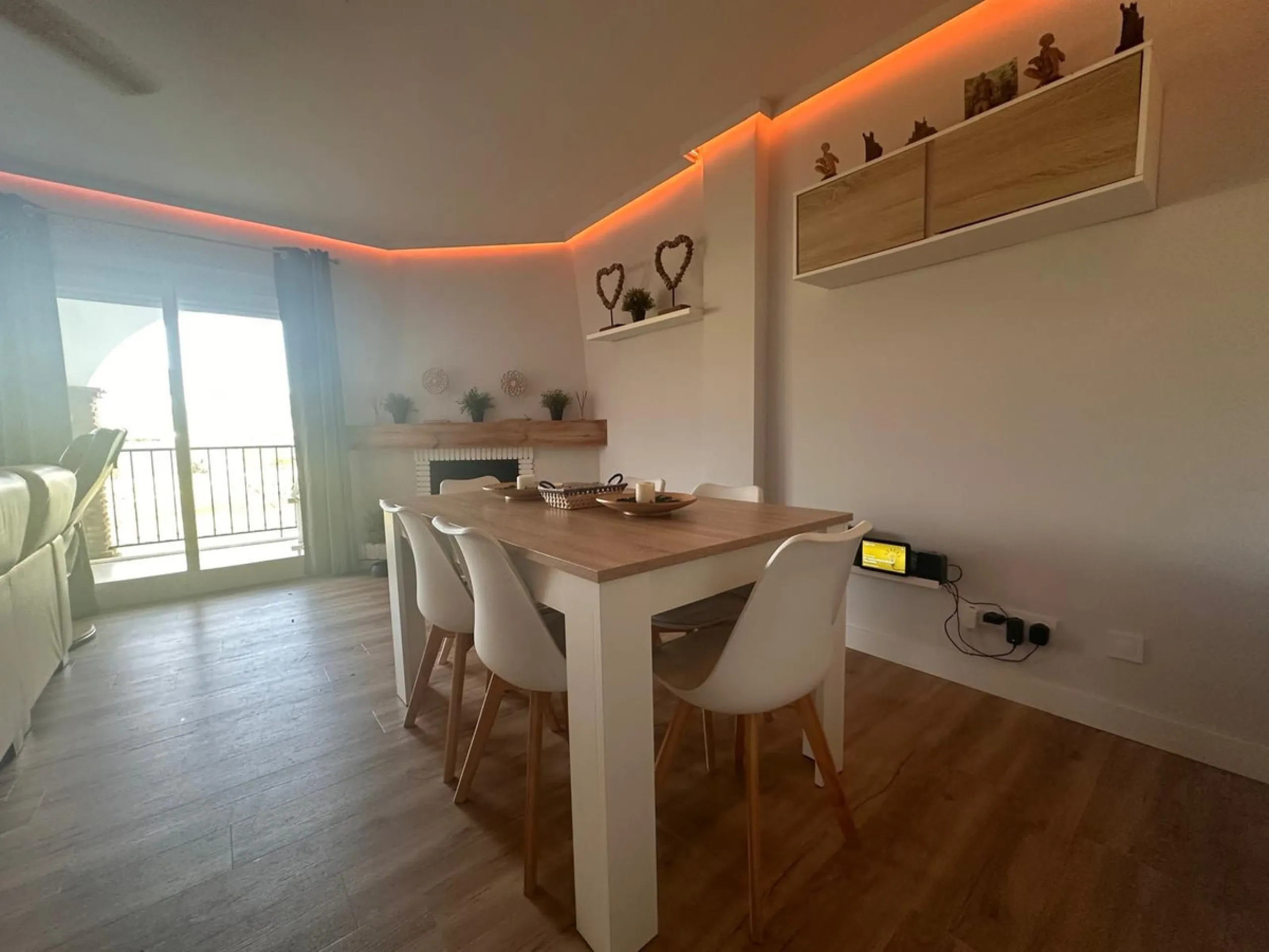 Apartment - Top Floor Apartment в продаже в Mijas, Málaga. В доме 2 спален и 2 ванных комнат. Площадь дома 143 м²