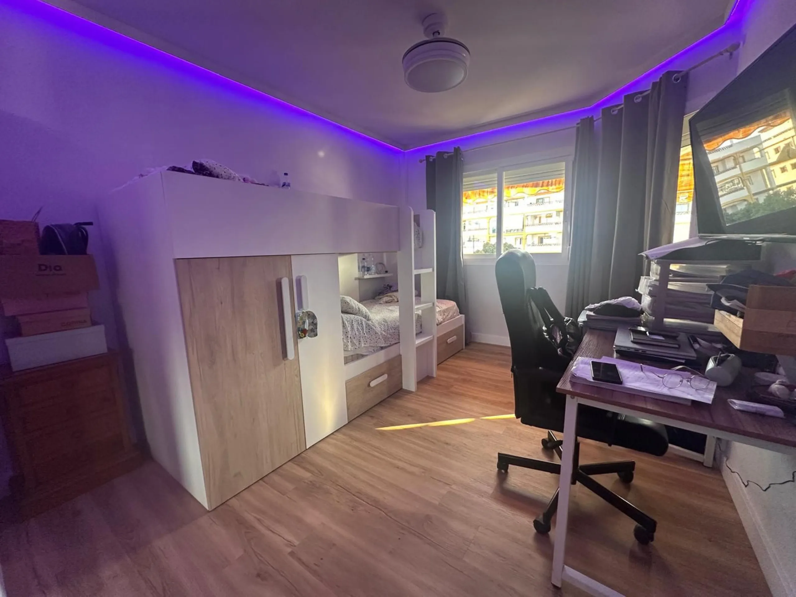 Apartment - Top Floor Apartment в продаже в Mijas, Málaga. В доме 2 спален и 2 ванных комнат. Площадь дома 143 м²