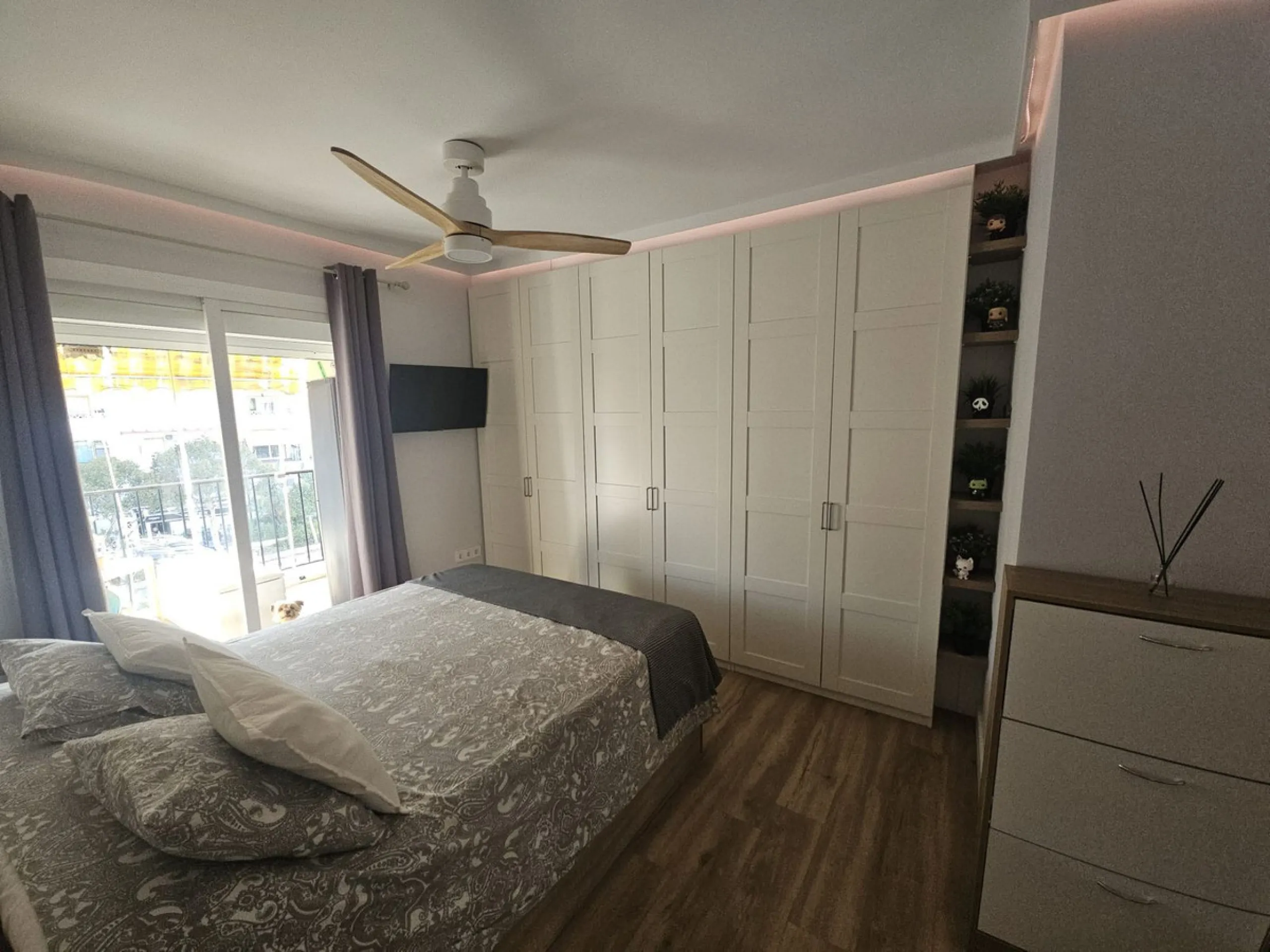Apartment - Top Floor Apartment в продаже в Mijas, Málaga. В доме 2 спален и 2 ванных комнат. Площадь дома 143 м²
