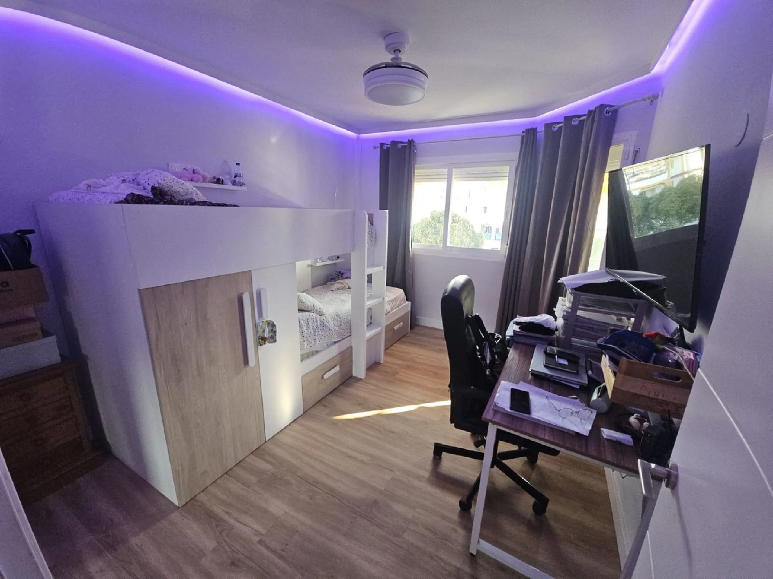 Apartment - Top Floor Apartment в продаже в Mijas, Málaga. В доме 2 спален и 2 ванных комнат. Площадь дома 143 м²