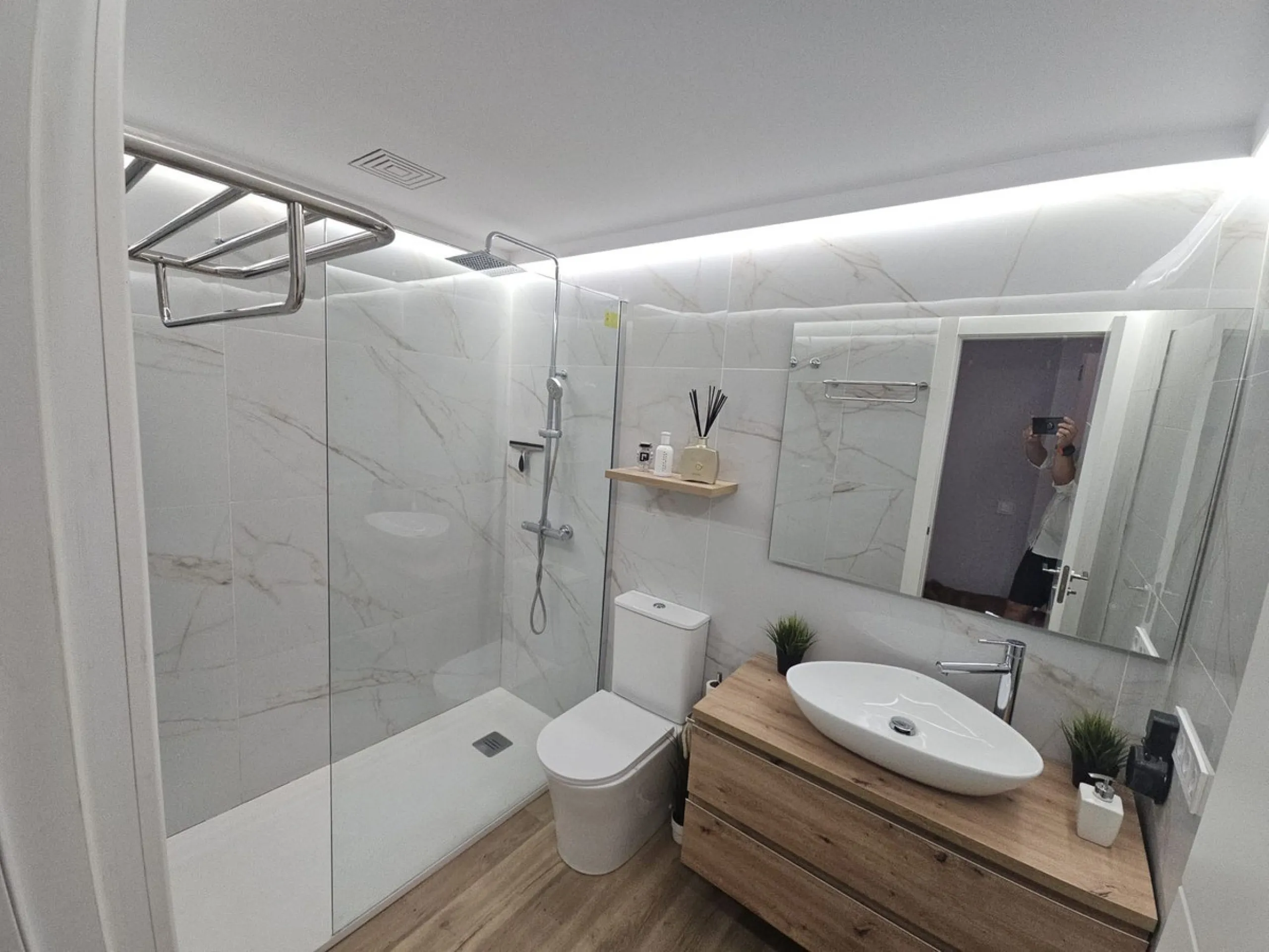 Apartment - Top Floor Apartment в продаже в Mijas, Málaga. В доме 2 спален и 2 ванных комнат. Площадь дома 143 м²
